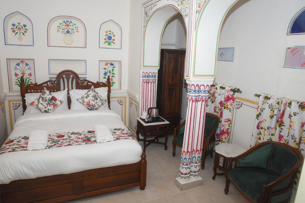 Kothipushkar Bed & Breakfast Exterior photo